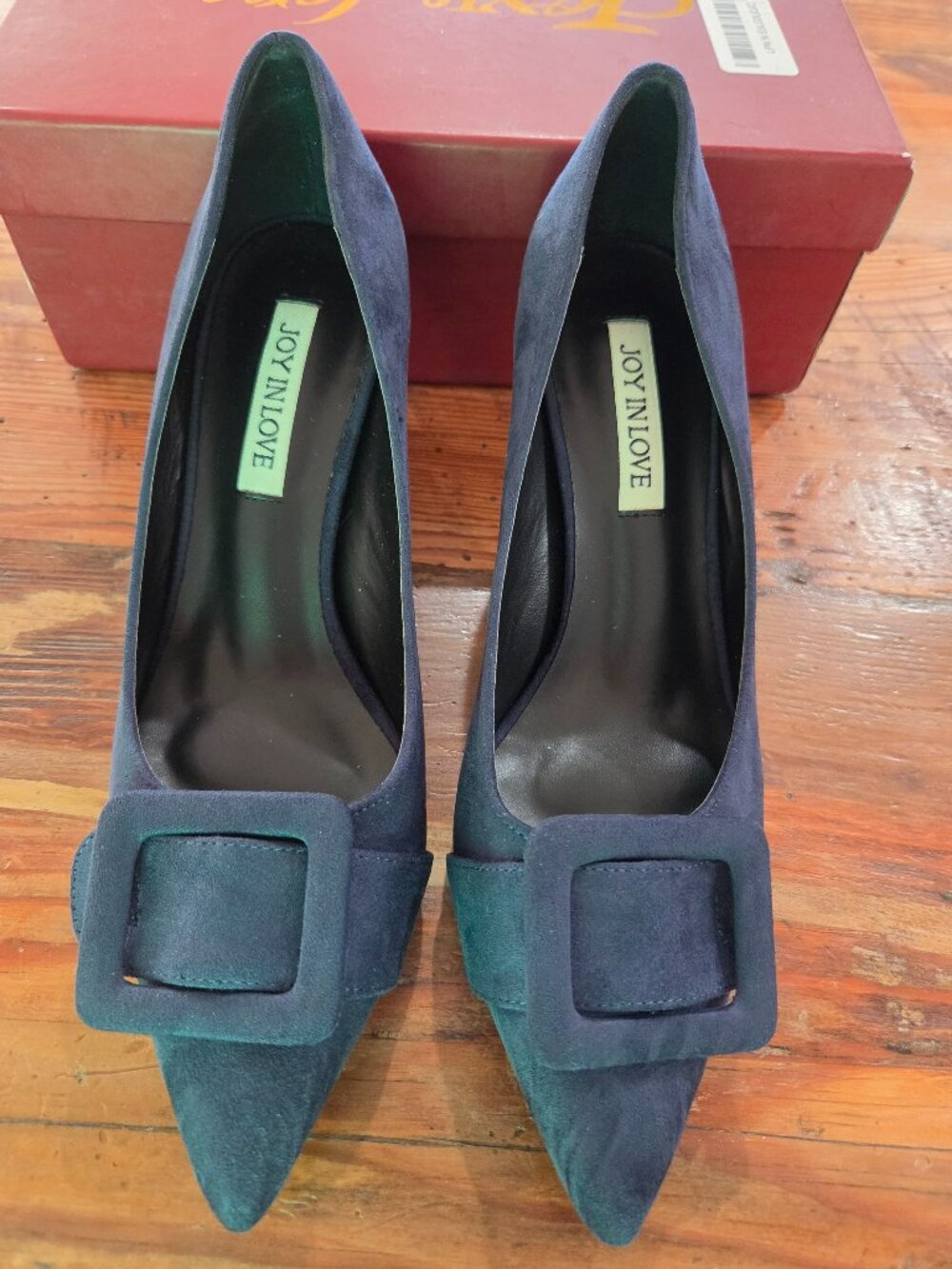 Women's Joy in Love Size 8 Navy Blue Suede Pointed Toe Kitten Heel Pumps A2621